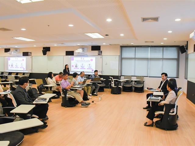 School of Education conducted the training project on teacher quality development to promote the achievement of learning outcomes according to higher education qualification standards, “Becoming a Professional Lecturer UP PSF”