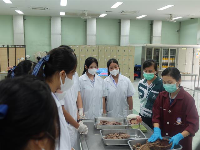 คณะวิทยาศาสตร์การแพทย์เปิดบ้านต้อนรับนักเรียนและคณะครูจากโรงเรียนตากพิทยาคม