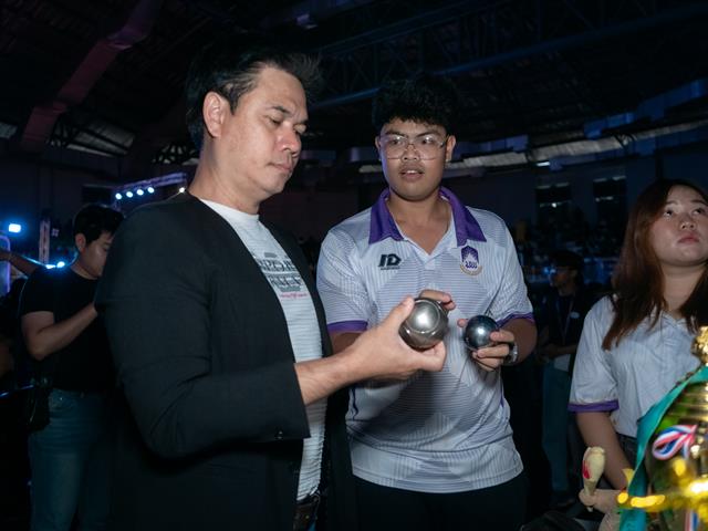 เปิดโลกกิจกรรม