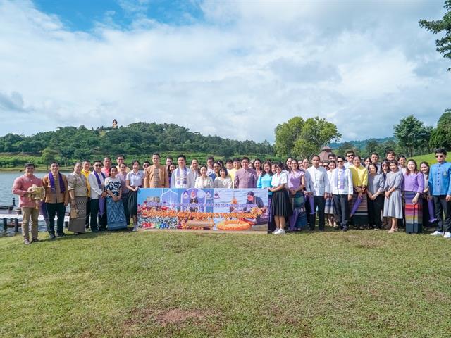 คณะวิศวกรรมศาสตร์ เข้าร่วมพิธีสักการะพระบรมสารีริกธาตุ และพิธีตักน้ำเจริญพระพุทธมนต์น้ำสรงพระธาตุจอมทอง