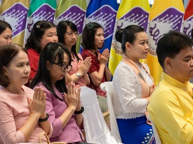 คณะศิลปศาสตร์เข้าร่วมพิธีตักน้ำเจริญพระพุทธมนต์น้ำสรงพระธาตุจอมทอง