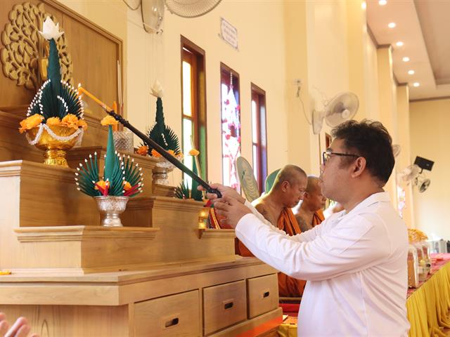 คณะวิศวกรรมศาสตร์ จัดโครงการถวายเทียนพรรษา สืบสานพุทธประเพณี เนื่องในเทศกาลเข้าพรรษา