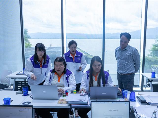 School of Liberal Arts Hosts AI Training Workshop to Enhance Staff Efficiency