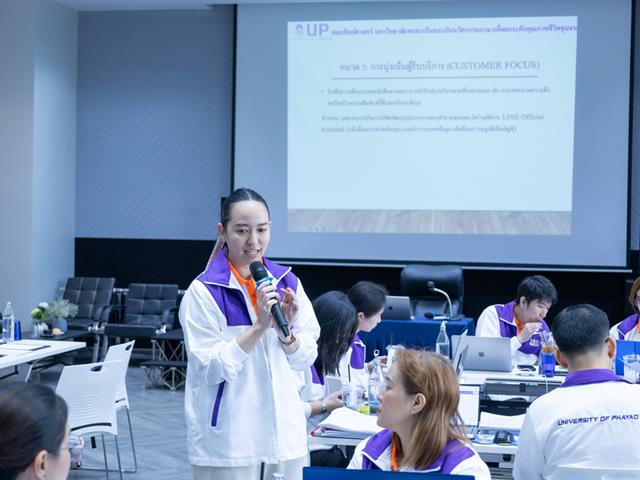 School of Liberal Arts Hosts AI Training Workshop to Enhance Staff Efficiency