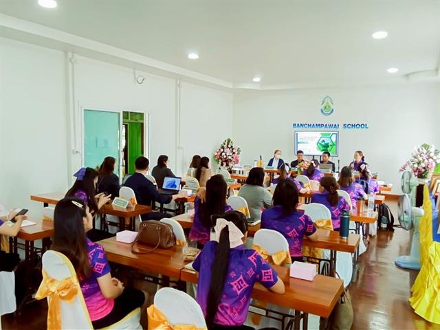 วิทยาลัยการศึกษา จัดอบรมเชิงปฏิบัติการจัดทำหลักสูตรท้องถิ่นโรงเรียนบ้านจำป่าหวาย โดยบูรณาการร่วมกับโครงการ 1 คณะ 1 เป้าหมายการพัฒนาที่ยั่งยืน (SDGs)