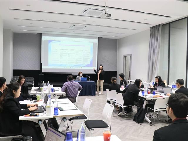 The School of Liberal Arts Organizes Support Staff’s Presentation of Applying Gen AI in Routine Tasks