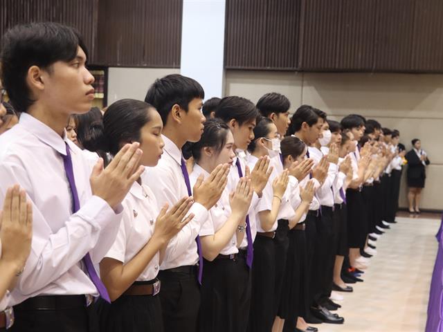 คณะรัฐศาสตร์และสังคมศาสตร์ 