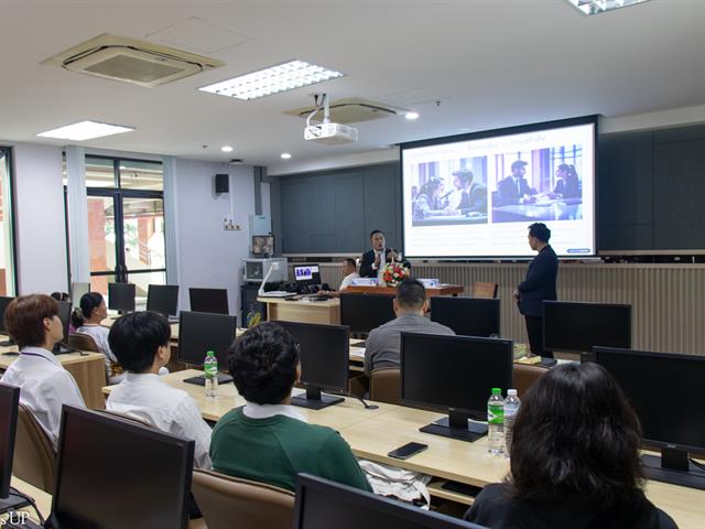 สาขาวิชาภาษาญี่ปุ่น คณะศิลปศาสตร์ จัดโครงการสัมมนาอาชีพ “สายงานด้านล่ามภาษาญี่ปุ่น สายงานโรงงานอุตสาหกรรมและบริการ”