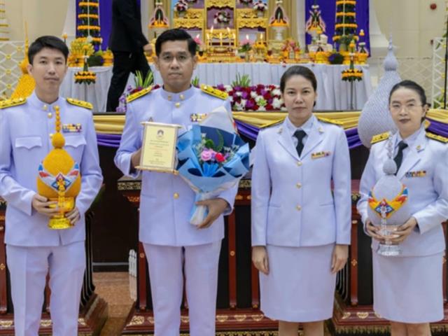 Associate Professor Dr. Worawat Sriyapai Receives Outstanding Academic Staff Award from University of Phayao
