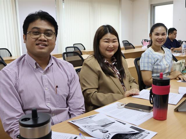 วิทยาลัยการจัดการ การแลกเปลี่ยนเรียนรู้กับผู้อำนวยการโรงเรียน: เส้นทางสู่ตำแหน่งผู้บริหารสถานศึกษา เสริมสร้างสมรรถนะทางวิชาชีพให้กับนิสิตบัณฑิตศึกษา