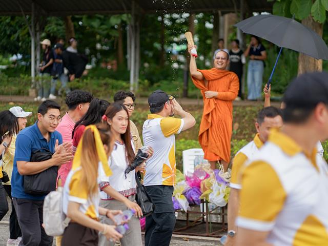 ศูนย์สิ่งแวดล้อมและการจัดการที่ยั่งยืน มหาวิทยาลัยพะเยา ร่วมประเพณีเดินขึ้น ม. ประจำปี 2568