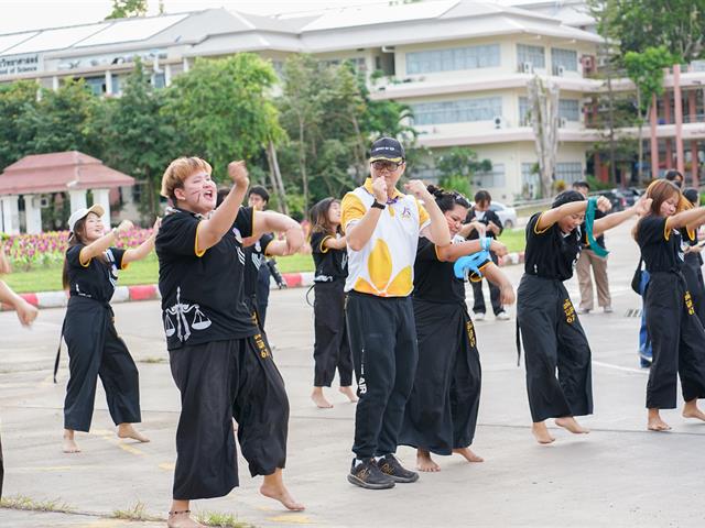 ศูนย์สิ่งแวดล้อมและการจัดการที่ยั่งยืน มหาวิทยาลัยพะเยา ร่วมประเพณีเดินขึ้น ม. ประจำปี 2568