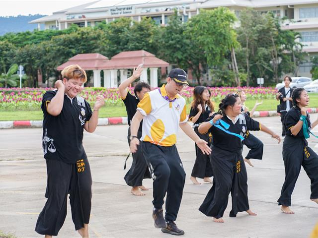 ศูนย์สิ่งแวดล้อมและการจัดการที่ยั่งยืน มหาวิทยาลัยพะเยา ร่วมประเพณีเดินขึ้น ม. ประจำปี 2568