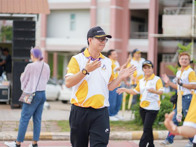 ศูนย์สิ่งแวดล้อมและการจัดการที่ยั่งยืน มหาวิทยาลัยพะเยา ร่วมประเพณีเดินขึ้น ม. ประจำปี 2568