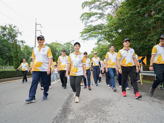 ศูนย์สิ่งแวดล้อมและการจัดการที่ยั่งยืน มหาวิทยาลัยพะเยา ร่วมประเพณีเดินขึ้น ม. ประจำปี 2568