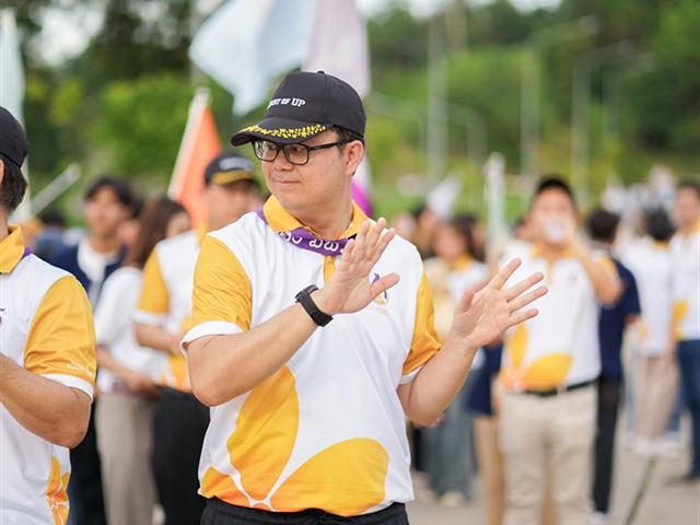 ศูนย์สิ่งแวดล้อมและการจัดการที่ยั่งยืน มหาวิทยาลัยพะเยา ร่วมประเพณีเดินขึ้น ม. ประจำปี 2568