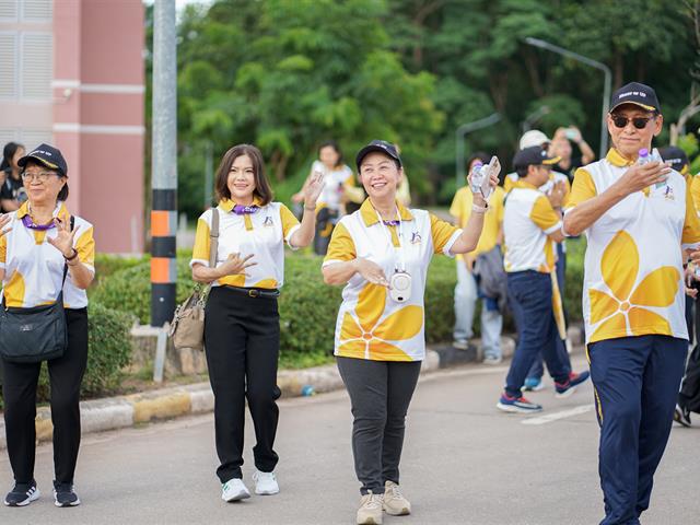 ศูนย์สิ่งแวดล้อมและการจัดการที่ยั่งยืน มหาวิทยาลัยพะเยา ร่วมประเพณีเดินขึ้น ม. ประจำปี 2568