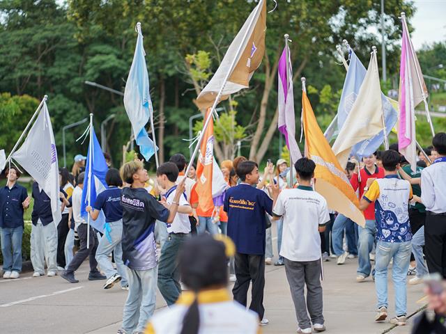 ศูนย์สิ่งแวดล้อมและการจัดการที่ยั่งยืน มหาวิทยาลัยพะเยา ร่วมประเพณีเดินขึ้น ม. ประจำปี 2568