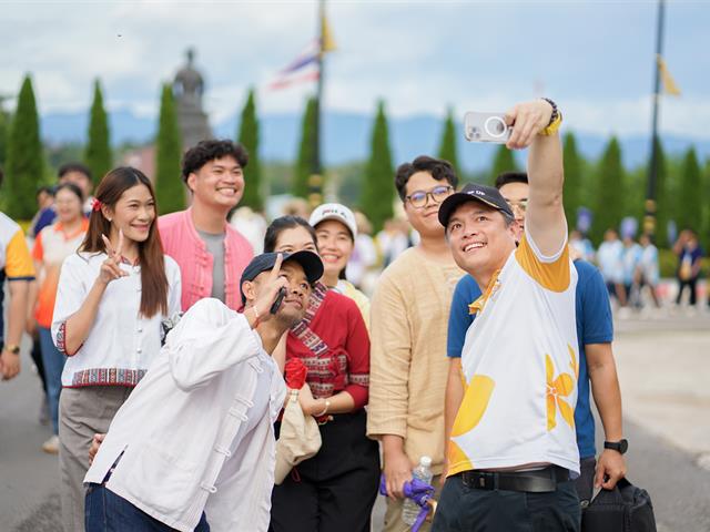 ศูนย์สิ่งแวดล้อมและการจัดการที่ยั่งยืน มหาวิทยาลัยพะเยา ร่วมประเพณีเดินขึ้น ม. ประจำปี 2568