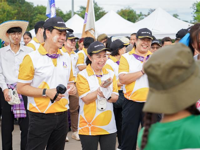 ศูนย์สิ่งแวดล้อมและการจัดการที่ยั่งยืน มหาวิทยาลัยพะเยา ร่วมประเพณีเดินขึ้น ม. ประจำปี 2568