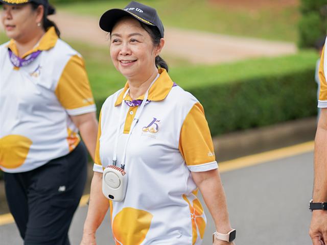 ศูนย์สิ่งแวดล้อมและการจัดการที่ยั่งยืน มหาวิทยาลัยพะเยา ร่วมประเพณีเดินขึ้น ม. ประจำปี 2568