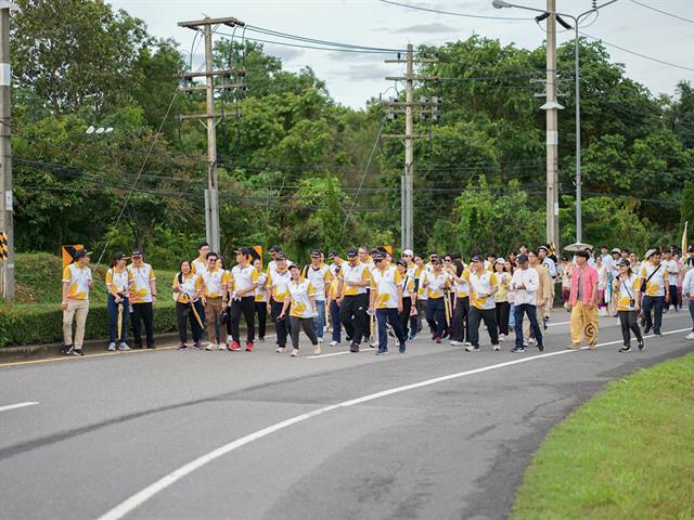 ศูนย์สิ่งแวดล้อมและการจัดการที่ยั่งยืน มหาวิทยาลัยพะเยา ร่วมประเพณีเดินขึ้น ม. ประจำปี 2568