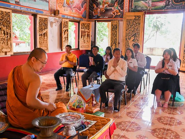 วิทยาลัยการศึกษา ถวายเทียนพรรษา สืบสานพุทธประเพณี เนื่องในเทศกาลเข้าพรรษา