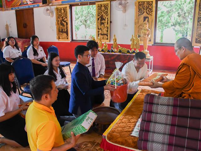 วิทยาลัยการศึกษา ถวายเทียนพรรษา สืบสานพุทธประเพณี เนื่องในเทศกาลเข้าพรรษา