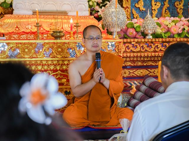 วิทยาลัยการศึกษา ถวายเทียนพรรษา สืบสานพุทธประเพณี เนื่องในเทศกาลเข้าพรรษา