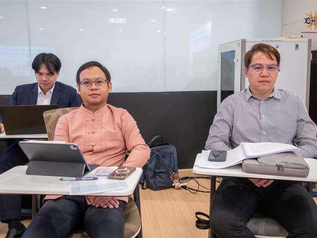 ผู้ประเมินคุณภาพการศึกษาภายใน  
