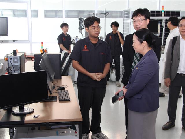 มหาวิทยาลัยพะเยาร่วมประชุมหารือแนวทางความร่วมมือในการพัฒนากำลังคน ให้มีทักษะแห่งอนาคต ณ มหาวิทยาลัยเทคโนโลยีพระจอมเกล้าพระนครเหนือ