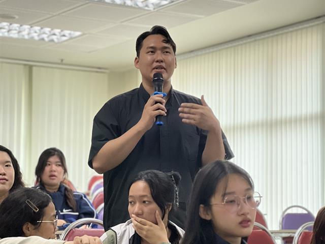 สาขาวิชาภาษาฝรั่งเศส คณะศิลปศาสตร์ จัดโครงการฝรั่งเศสวิชาการ “เรียนภาษาฝรั่งเศสอย่างชาญฉลาดด้วย AI: แนวทางการใช้เทคโนโลยีอย่างสมดุล”