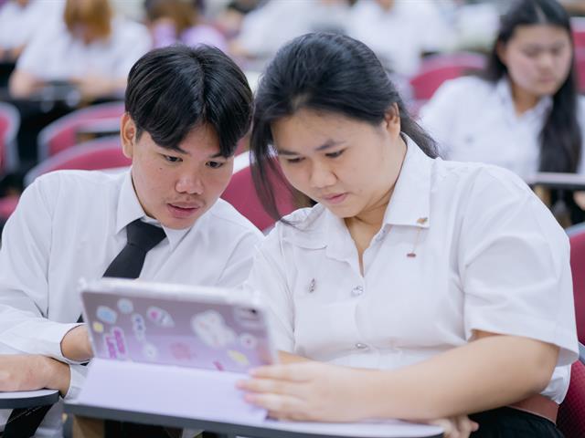 คำถามกฎหมายเนื่องในวันรพี
