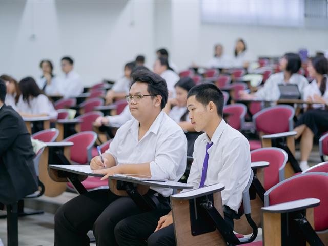 คำถามกฎหมายเนื่องในวันรพี