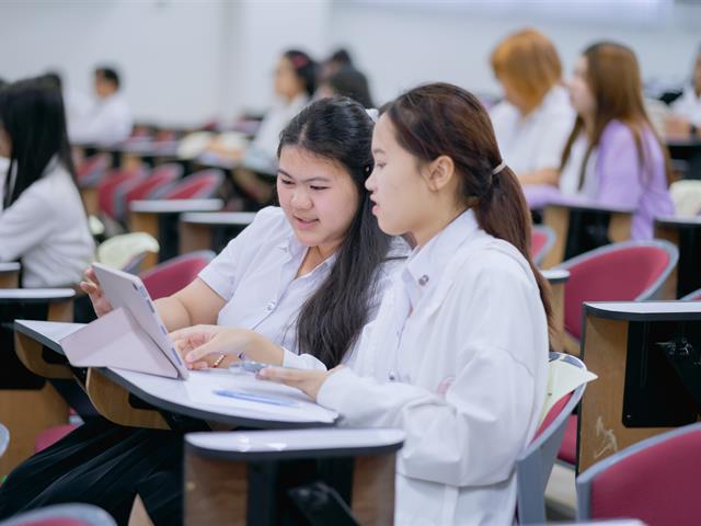คำถามกฎหมายเนื่องในวันรพี