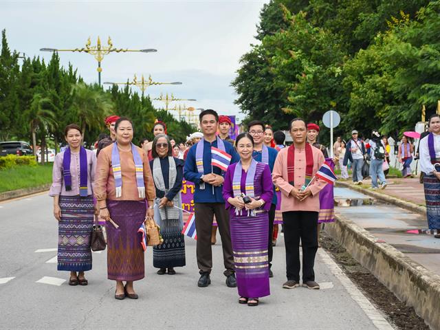 วิทยาลัยการศึกษา สืบสานประเพณีแห่ผ้าห่มพระธาตุจอมทอง ครั้งที่ 10 ประจำปี 2568 