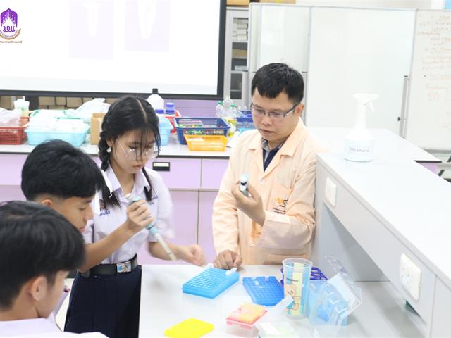 คณะวิทยาศาสตร์การแพทย์เปิดบ้านต้อนรับนักเรียนและคณะครูจากโรงเรียนพะเยาพิทยาคม