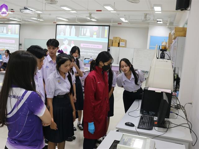 คณะวิทยาศาสตร์การแพทย์เปิดบ้านต้อนรับนักเรียนและคณะครูจากโรงเรียนพะเยาพิทยาคม