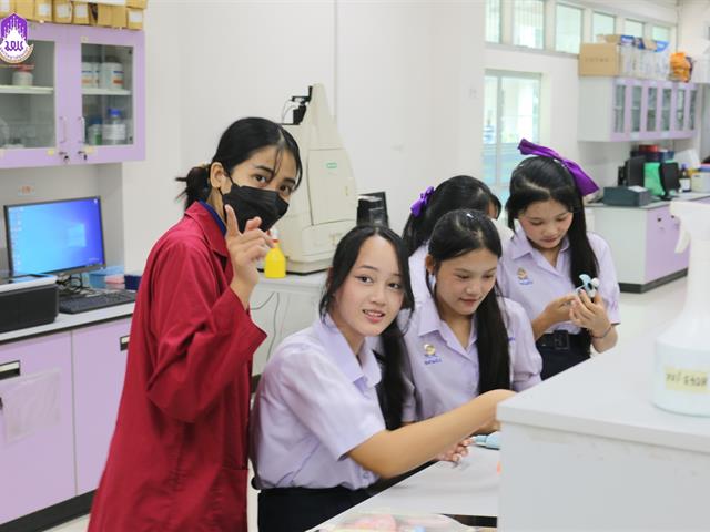 คณะวิทยาศาสตร์การแพทย์เปิดบ้านต้อนรับนักเรียนและคณะครูจากโรงเรียนพะเยาพิทยาคม