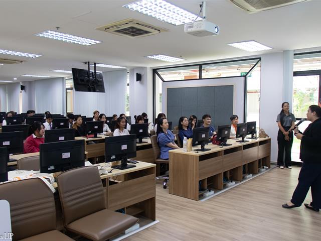 คณะศิลปศาสตร์ให้การต้อนรับโรงแรมอนันตราเชียงใหม่รีสอร์ท เพื่อประชาสัมพันธ์การเปิดรับสมัครนักศึกษาฝึกงาน