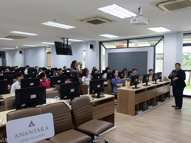 คณะศิลปศาสตร์ให้การต้อนรับโรงแรมอนันตราเชียงใหม่รีสอร์ท เพื่อประชาสัมพันธ์การเปิดรับสมัครนักศึกษาฝึกงาน