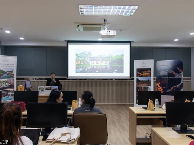 คณะศิลปศาสตร์ให้การต้อนรับโรงแรมอนันตราเชียงใหม่รีสอร์ท เพื่อประชาสัมพันธ์การเปิดรับสมัครนักศึกษาฝึกงาน