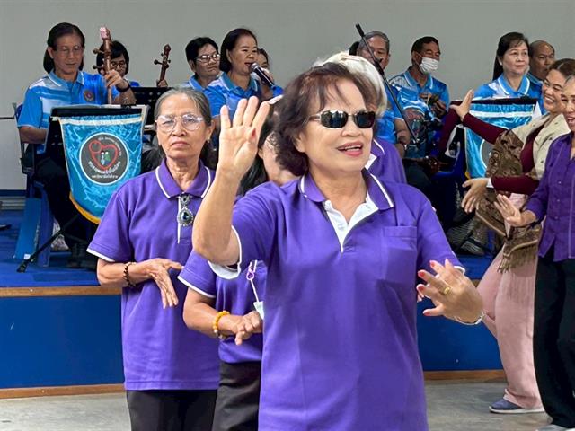 คณะรัฐศาสตร์และสังคมศาสตร์ 