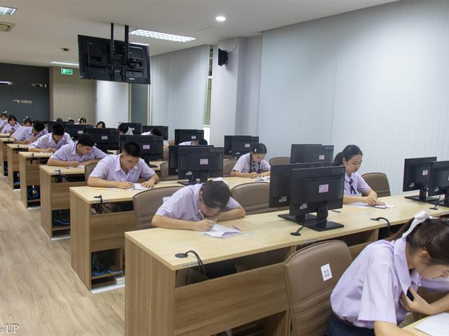 ศูนย์ภาษา คณะศิลปศาสตร์ จัดสอบวัดความรู้ภาษาอังกฤษ แก่นักเรียนระดับชั้นมัธยมศึกษา ปีที่ 4-6 โรงเรียนสาธิต มหาวิทยาลัยพะเยา