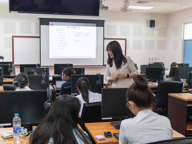 ศูนย์ภาษา คณะศิลปศาสตร์ จัดโครงการอบรมภาษาต่างประเทศ “ปรับพื้นฐานภาษาจีนแบบเข้ม”