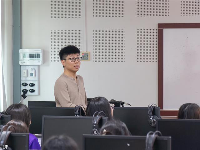 ศูนย์ภาษา คณะศิลปศาสตร์ จัดโครงการอบรมภาษาต่างประเทศ “ปรับพื้นฐานภาษาจีนแบบเข้ม”