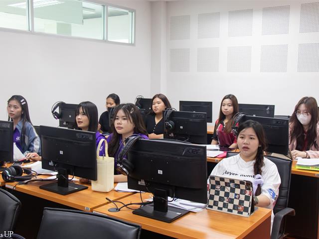 ศูนย์ภาษา คณะศิลปศาสตร์ จัดโครงการอบรมภาษาต่างประเทศ “ปรับพื้นฐานภาษาจีนแบบเข้ม”