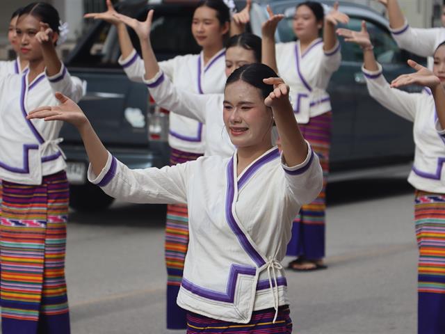 คณะรัฐศาสตร์และสังคมศาสตร์ 