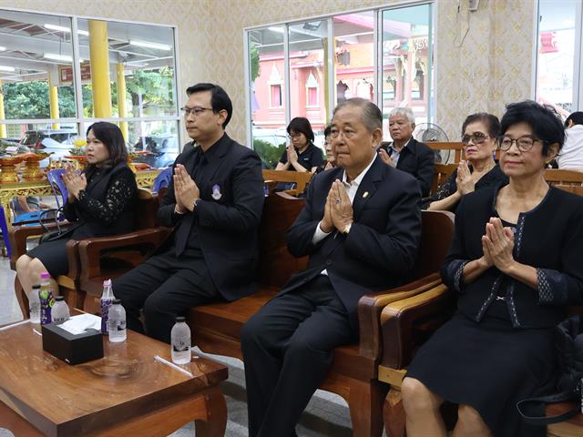 วิทยาลัยการจัดการ ร่วมไว้อาลัยและร่วมเป็นเจ้าภาพสวดพระอภิธรรมศพคุณพ่อ นาวาอากาศเอก มณี ศรีอาจ ณ วัดบางแพรกเหนือ จังหวัดนนทบุรี