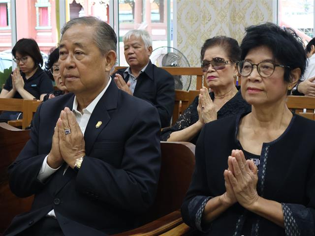 วิทยาลัยการจัดการ ร่วมไว้อาลัยและร่วมเป็นเจ้าภาพสวดพระอภิธรรมศพคุณพ่อ นาวาอากาศเอก มณี ศรีอาจ ณ วัดบางแพรกเหนือ จังหวัดนนทบุรี
